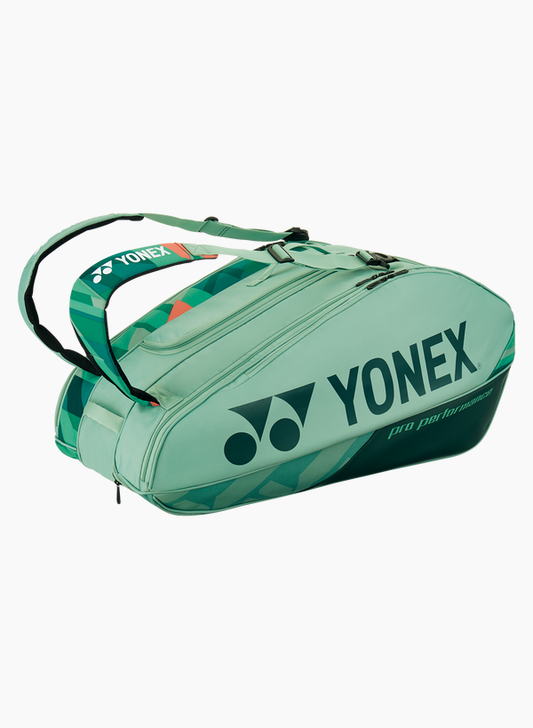 Yonex 92429 Pro Racquet Bag (9pcs)